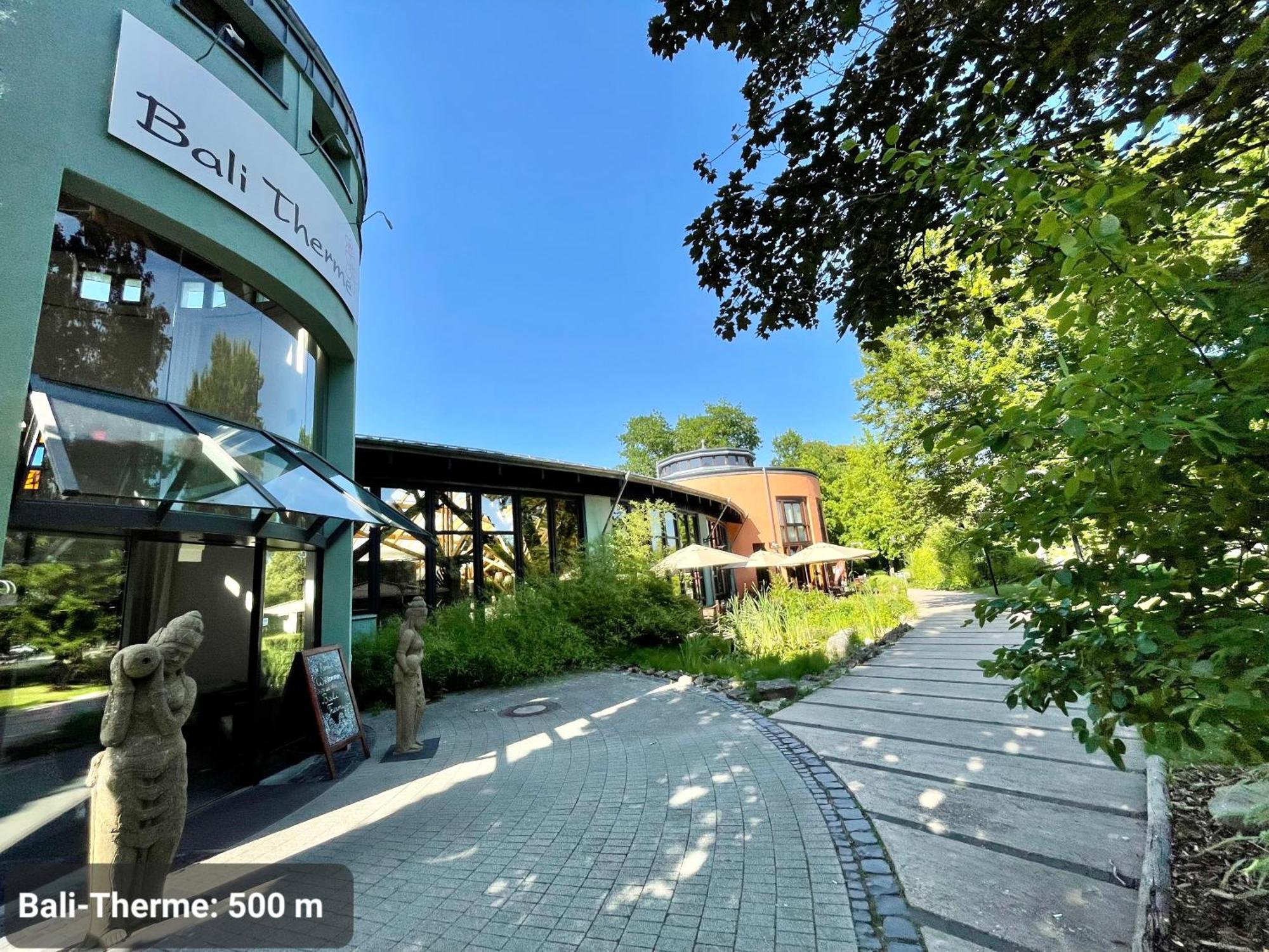 Top-Lage, 400 M Bis Gop, Bali-Therme Und Kurpark - Hdz - Parkplatz Бад-Эйнхаузен Экстерьер фото